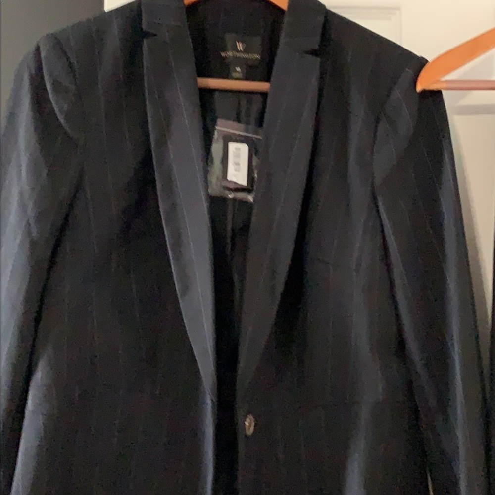 Women’s pant suit